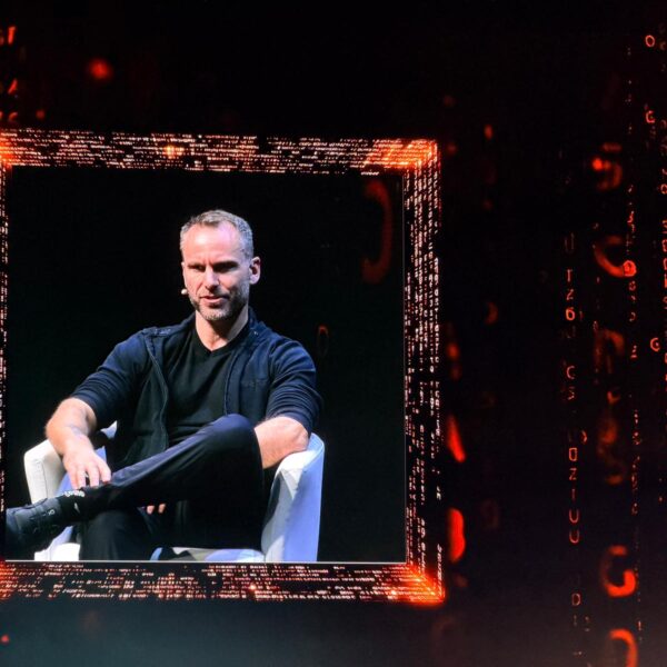 Tether CEO讨论USDT、比特币,以及为何2025年是进军美国市场的绝佳时机:99Bitcoins活动报道